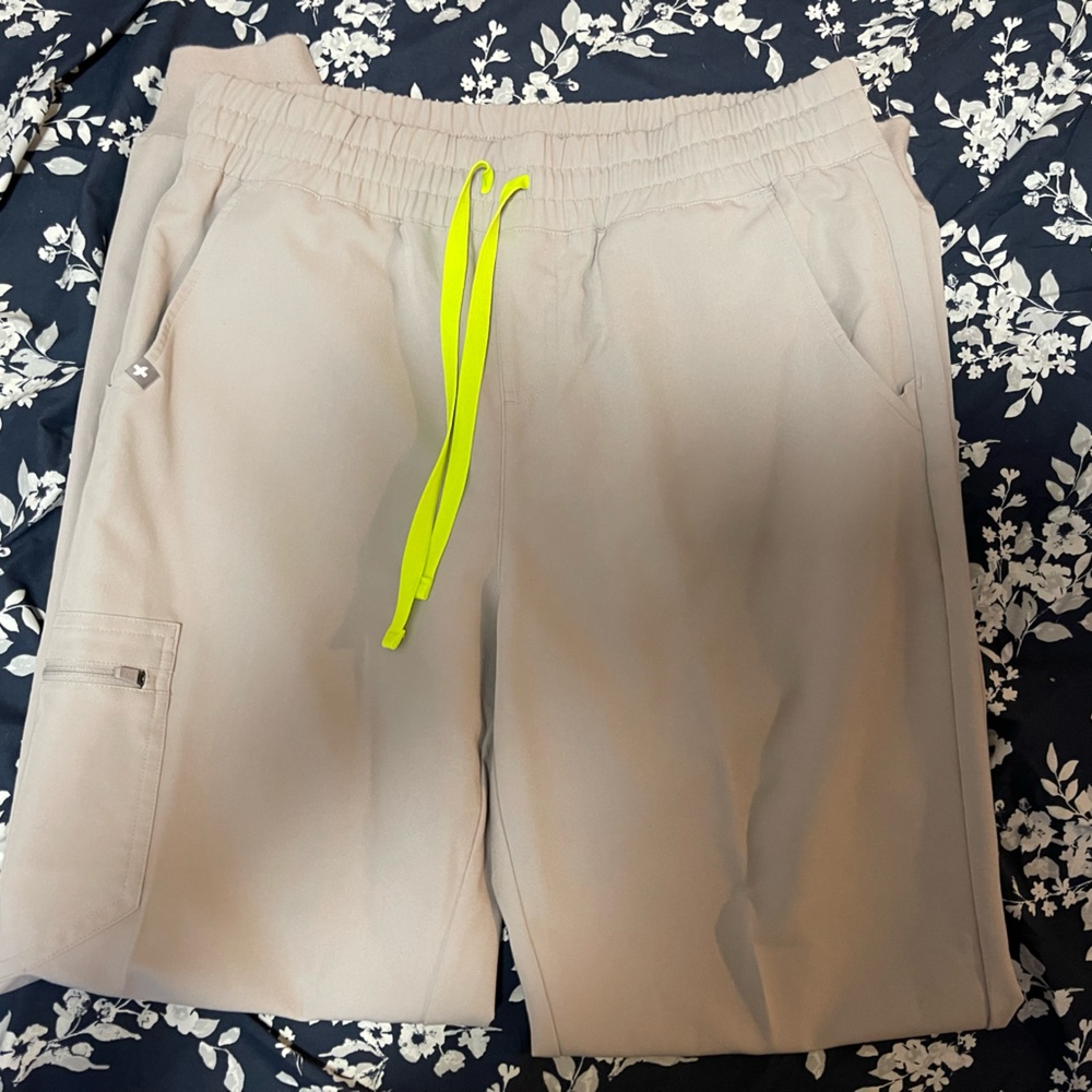 NWOT Figs Slate M/T Zamora Jogger Scrub Pants